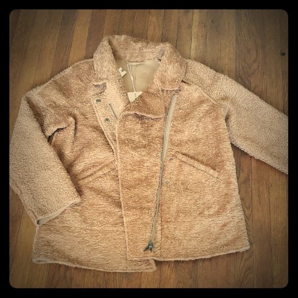 Coat - Picture 1 of 3